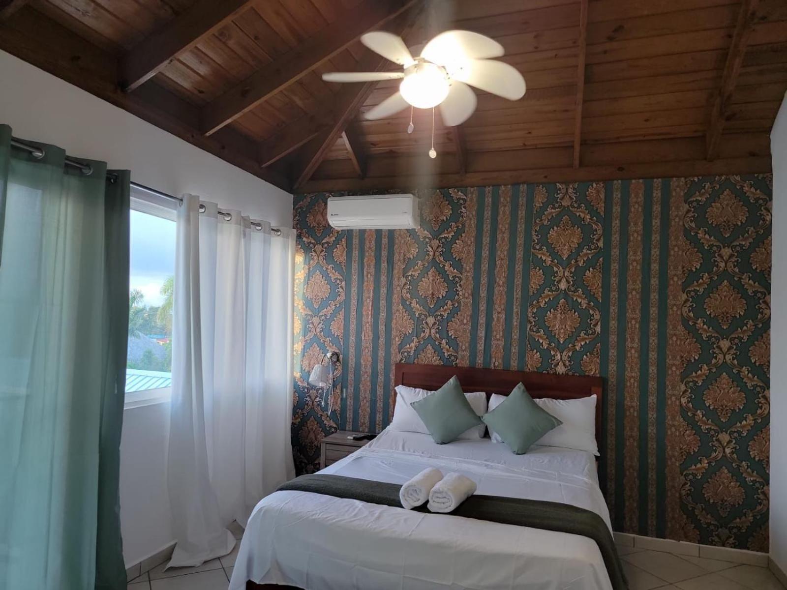 Hotel Sea Breeze Sosúa Eksteriør billede